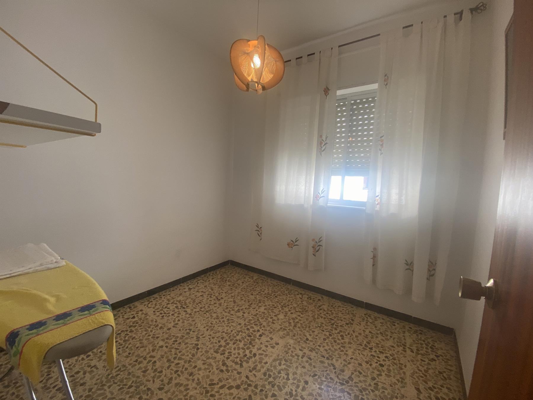 For sale of house in Purchena