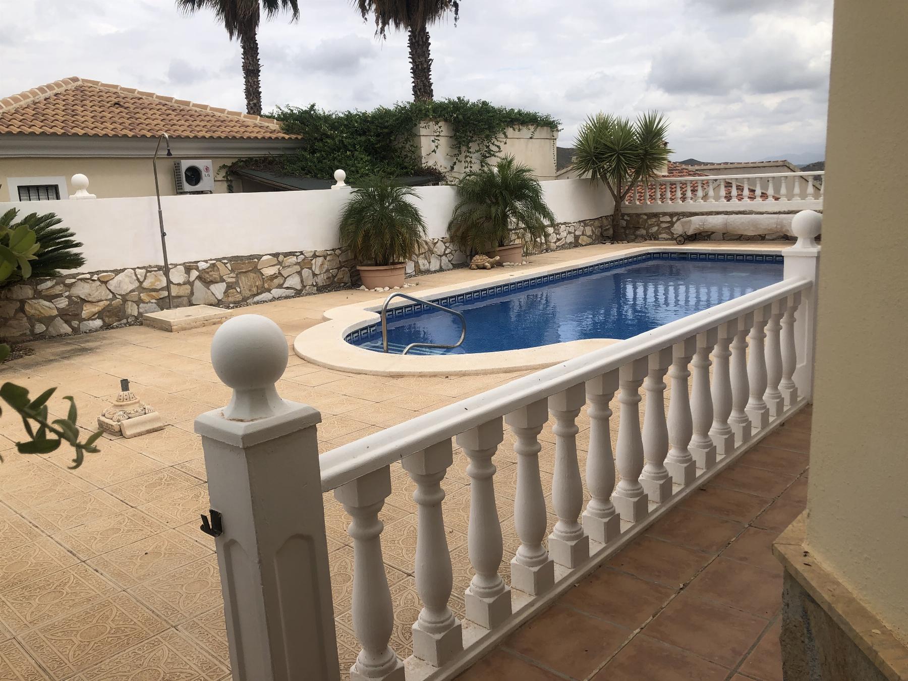 For sale of villa in Arboleas