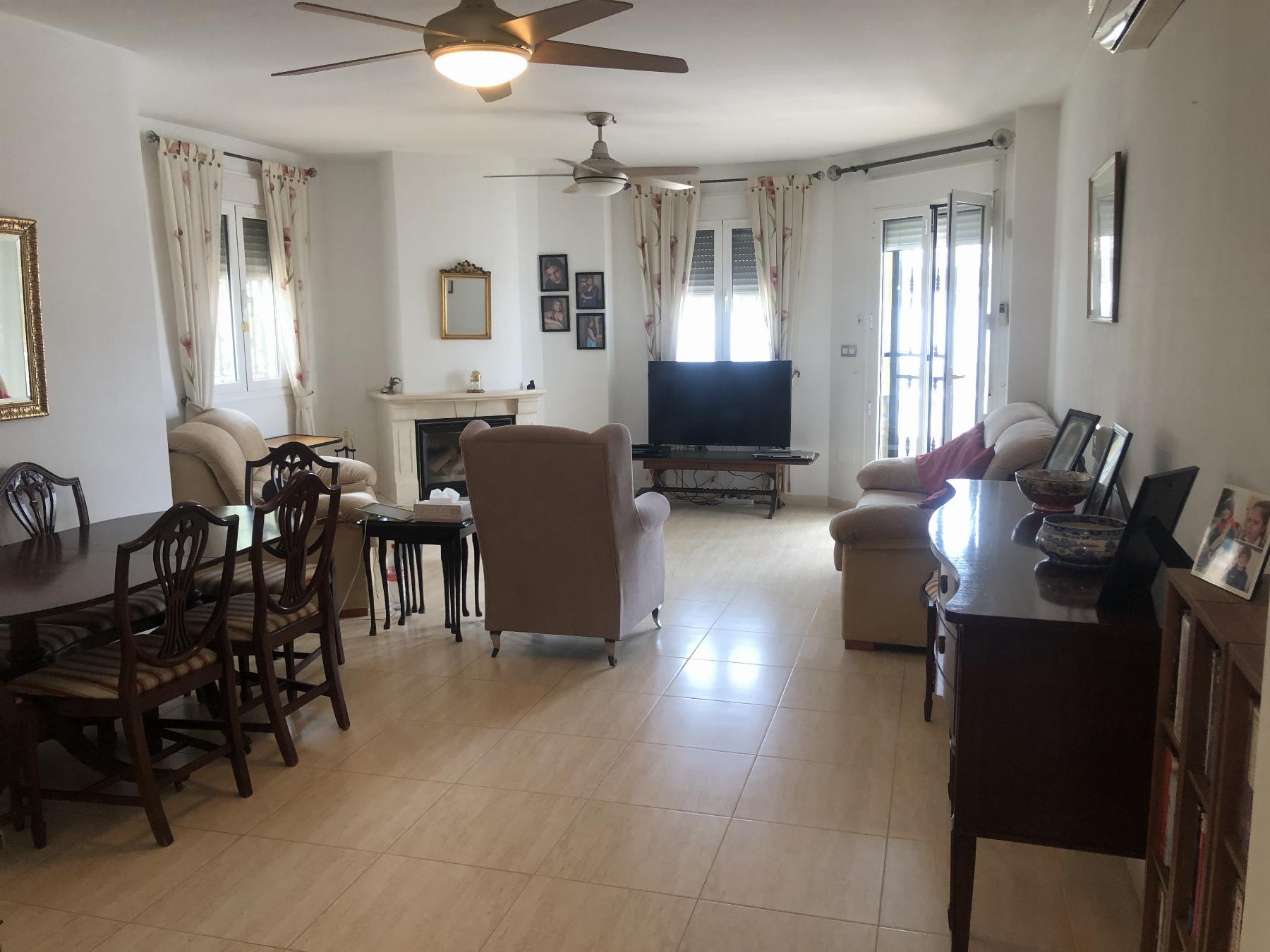 Venta de villa en Arboleas