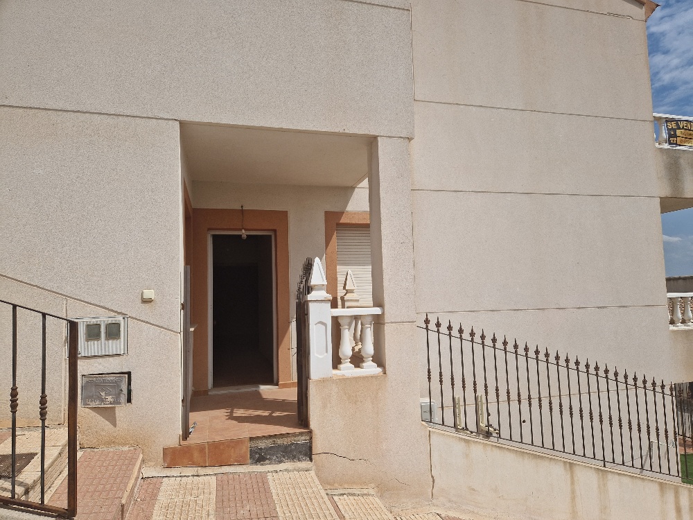 For sale of flat in Almanzora