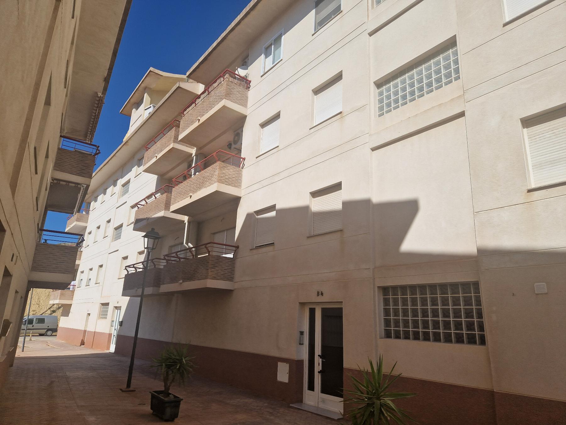 For sale of flat in Olula del Río