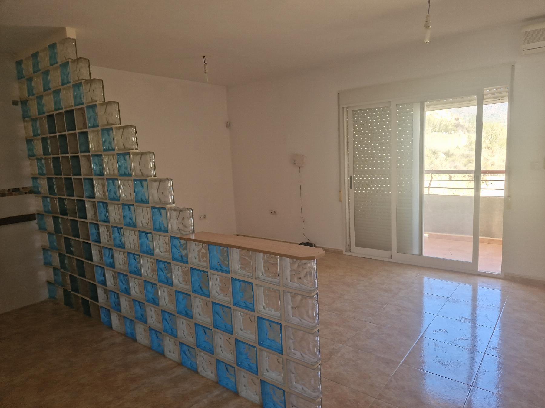 For sale of flat in Olula del Río