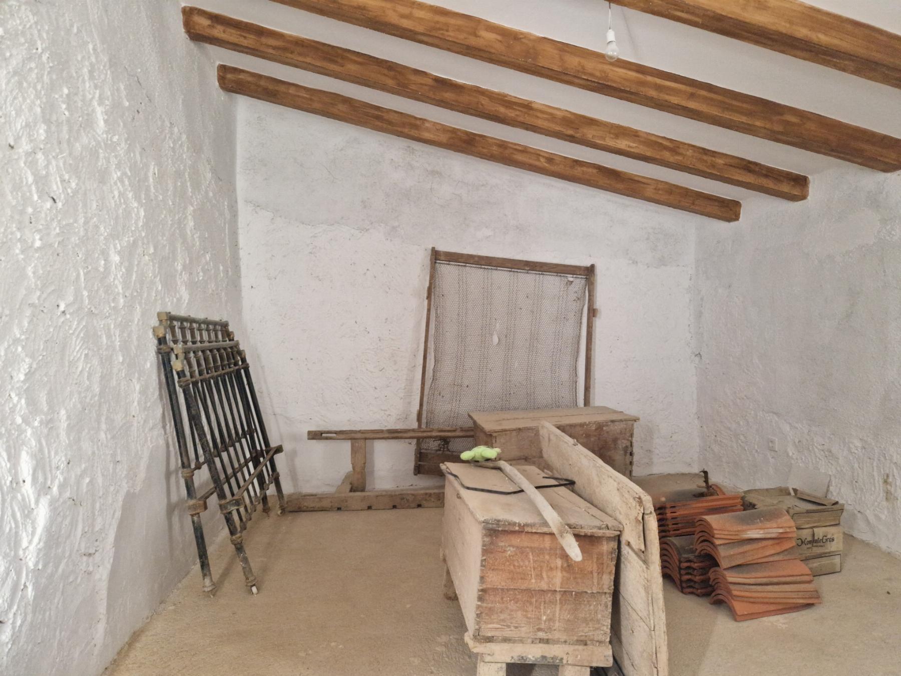 For sale of house in Arboleas