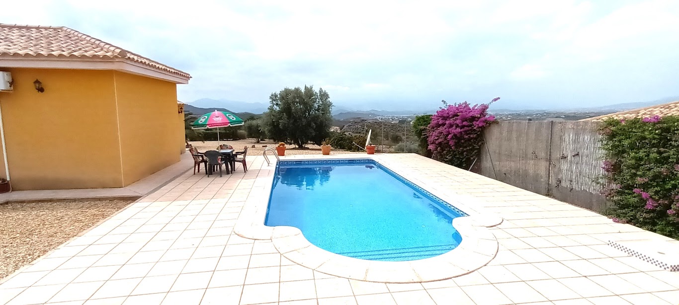 For sale of villa in Albox