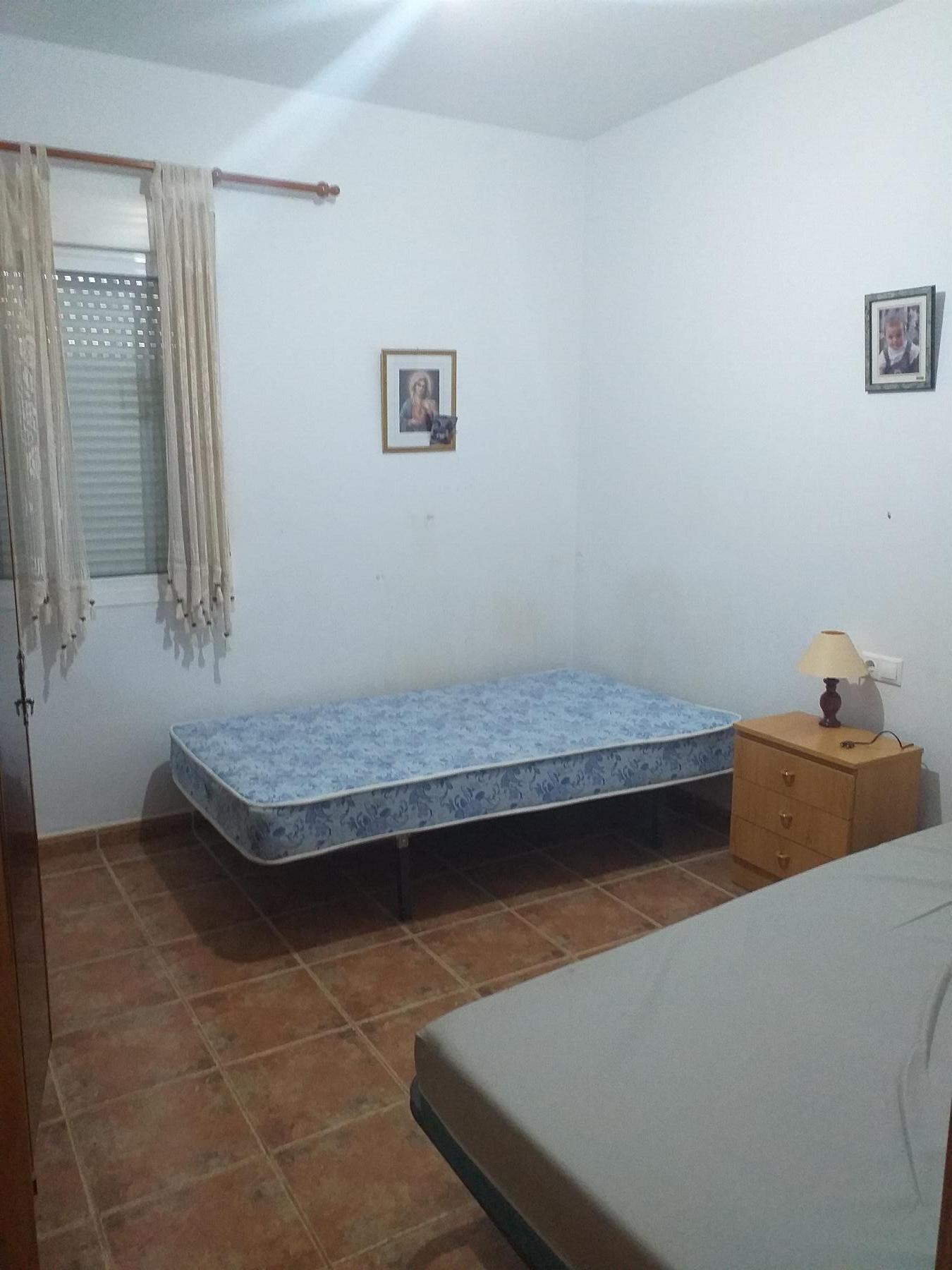 For sale of villa in Lubrín