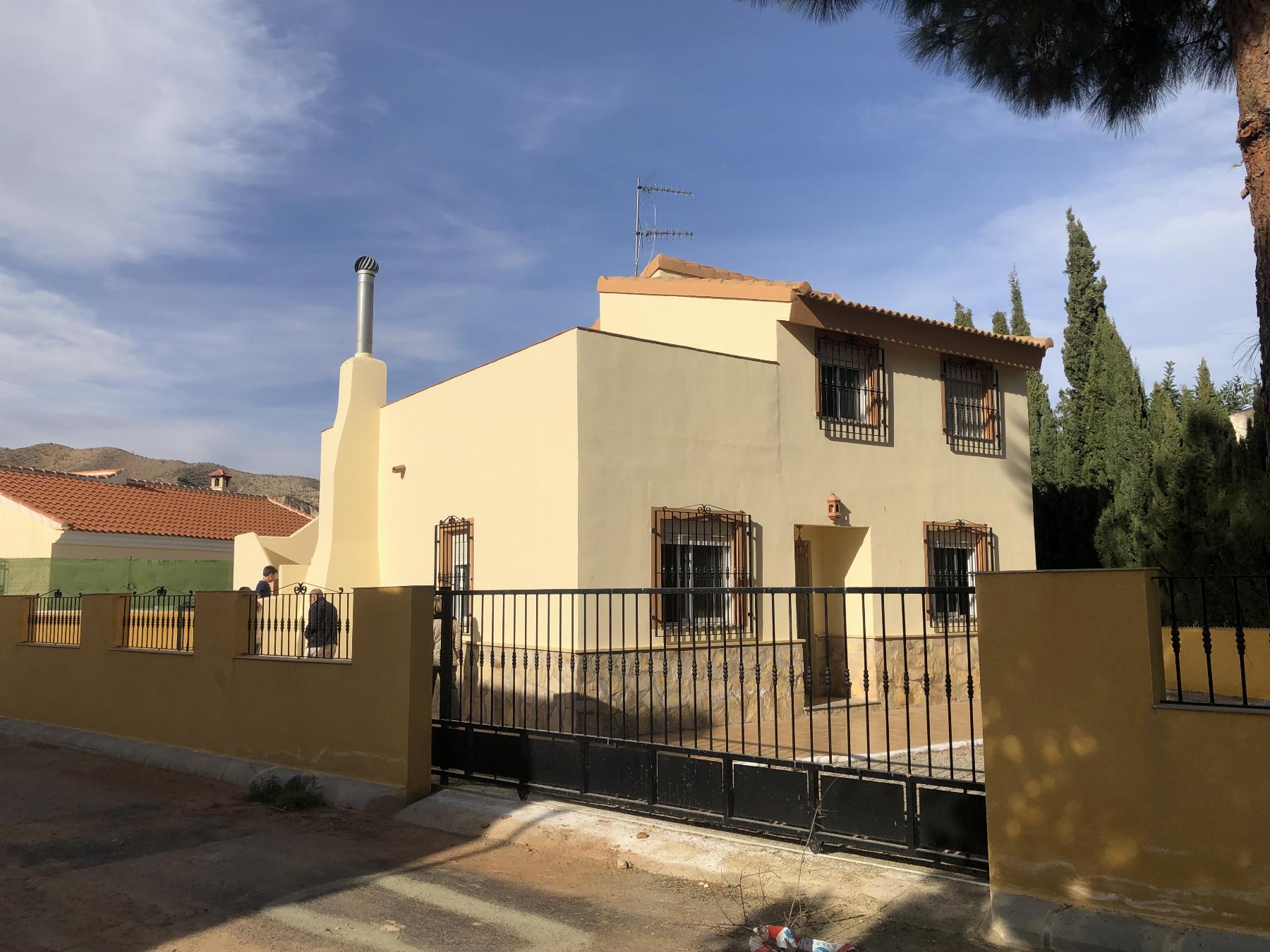 For sale of villa in Arboleas
