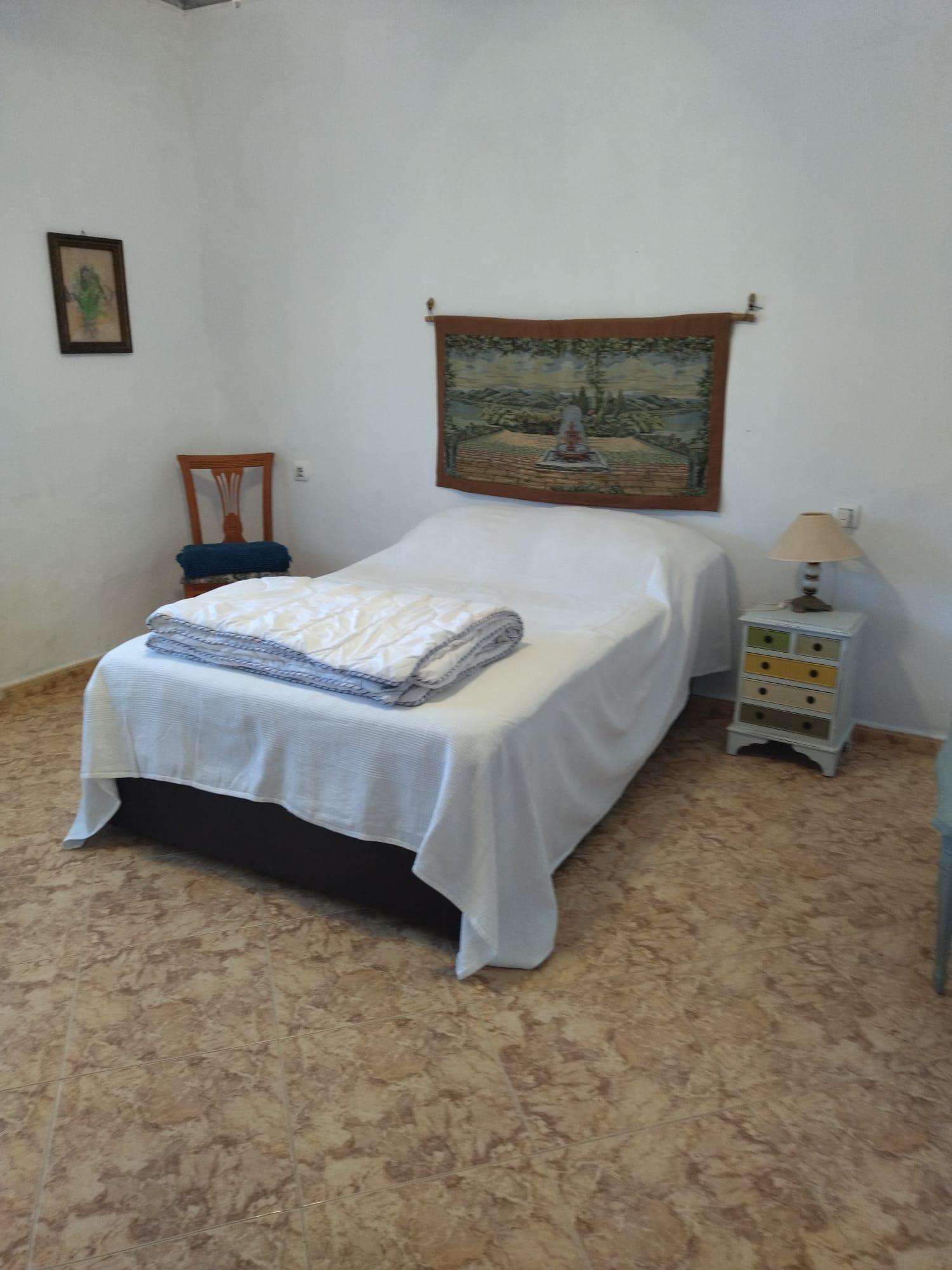 For rent of house in Cantoria