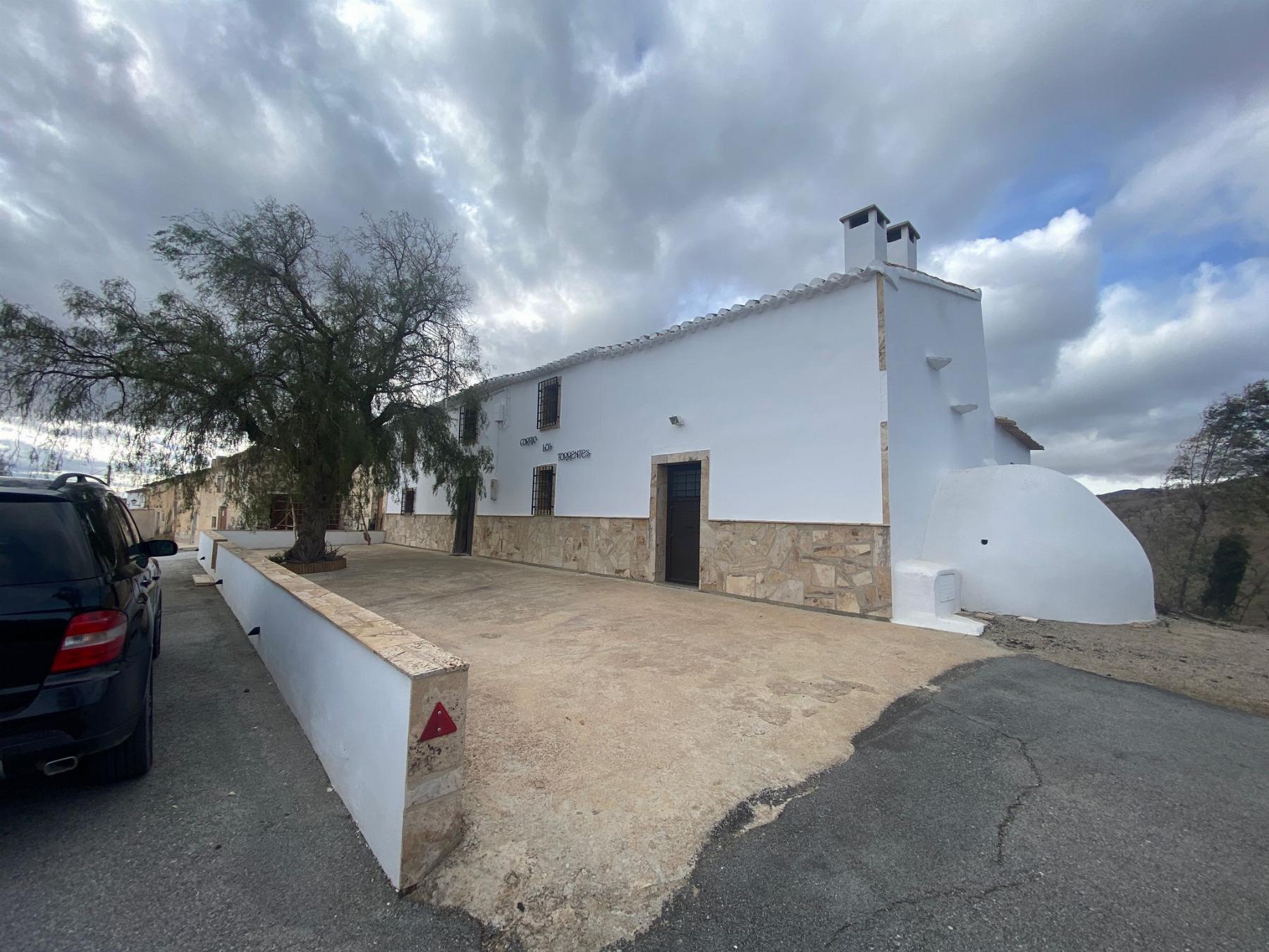 For rent of house in Vélez-Rubio