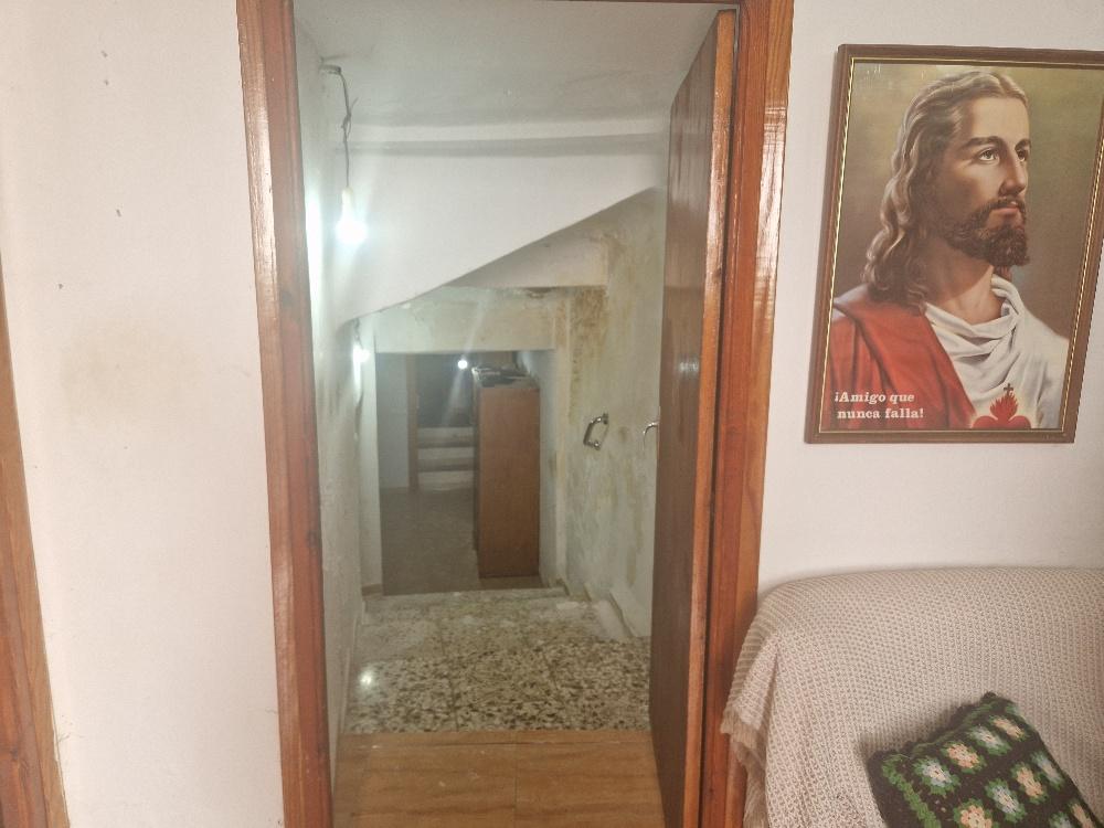 For sale of house in Albánchez