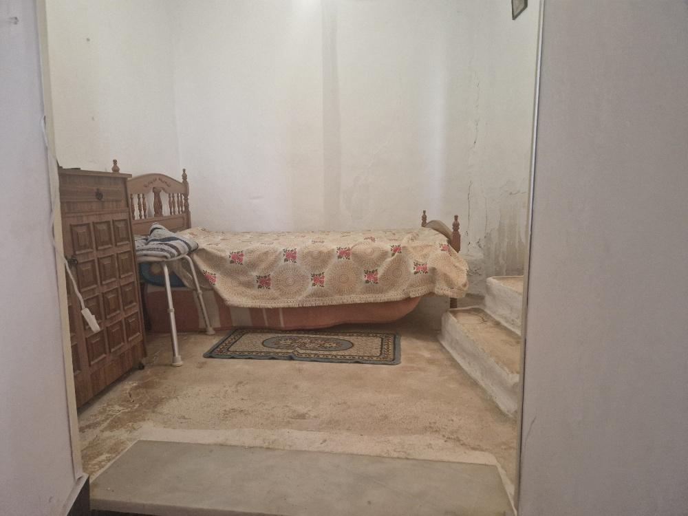 For sale of house in Albánchez