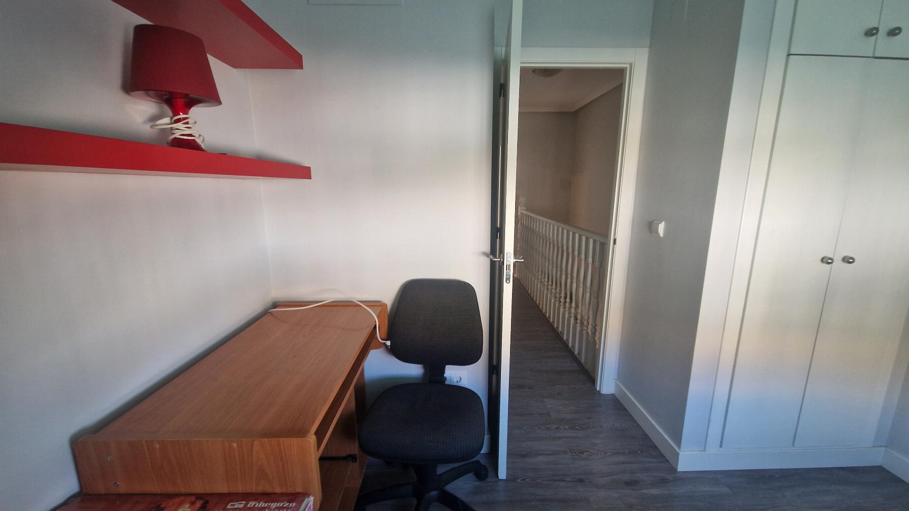 For rent of house in Zurgena