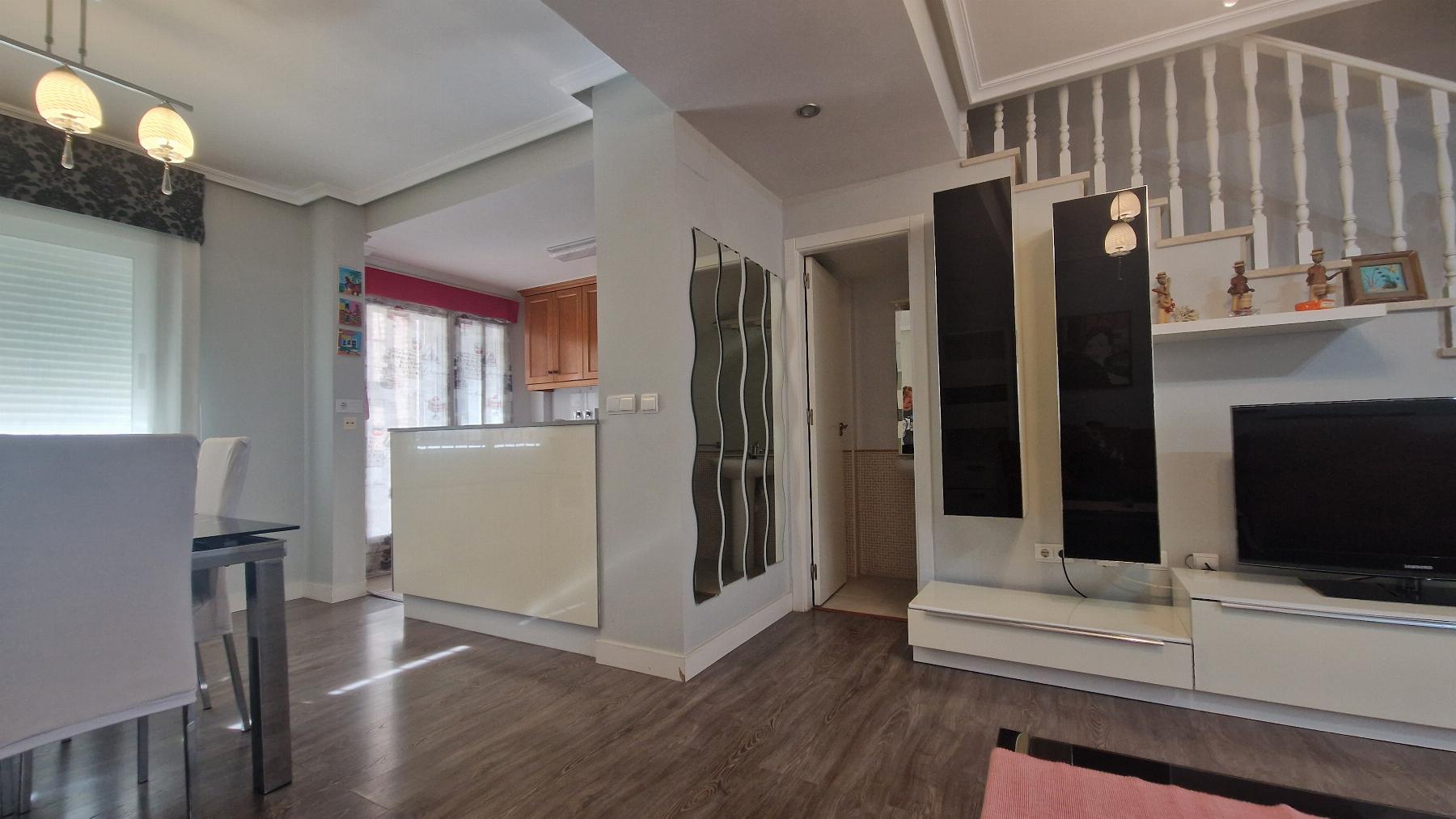 For rent of house in Zurgena