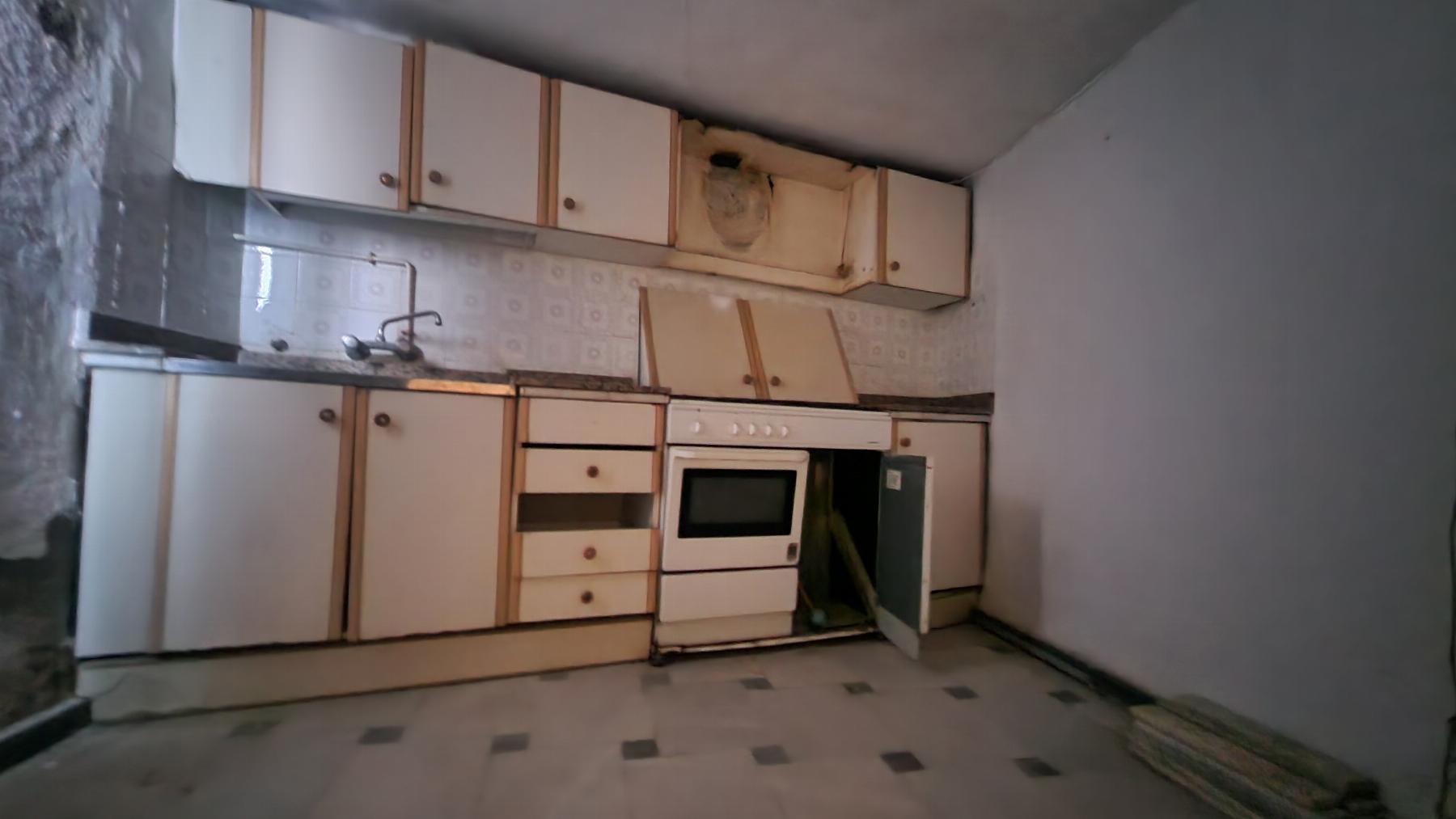 Venta de casa en Macael