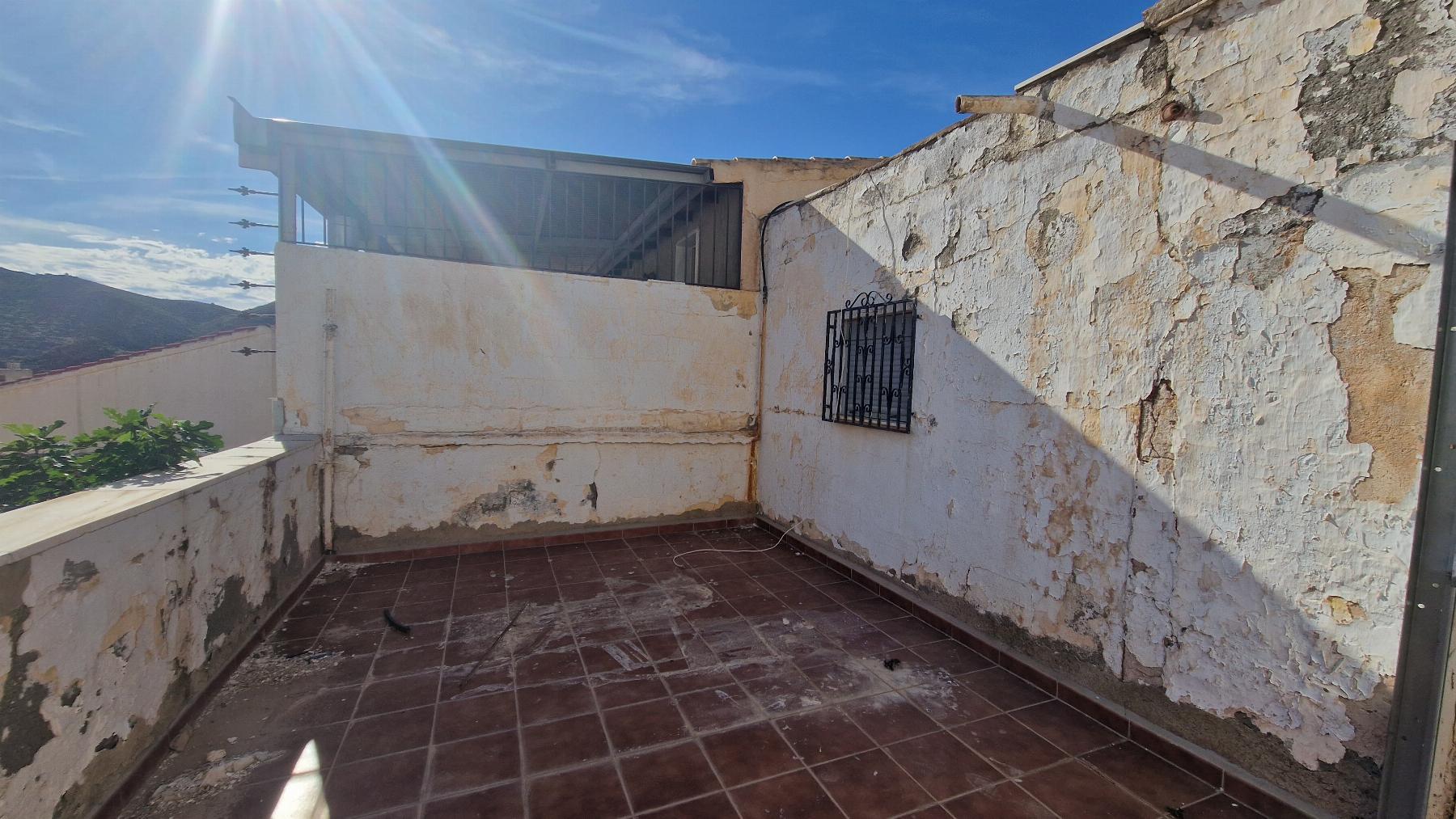 Venta de casa en Macael