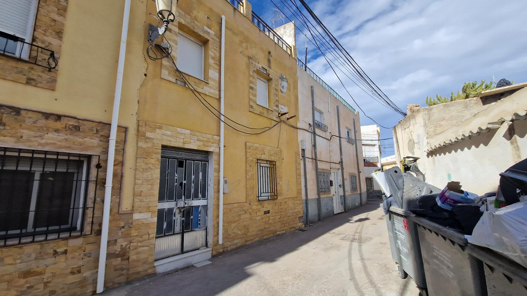 For sale of house in Olula del Río