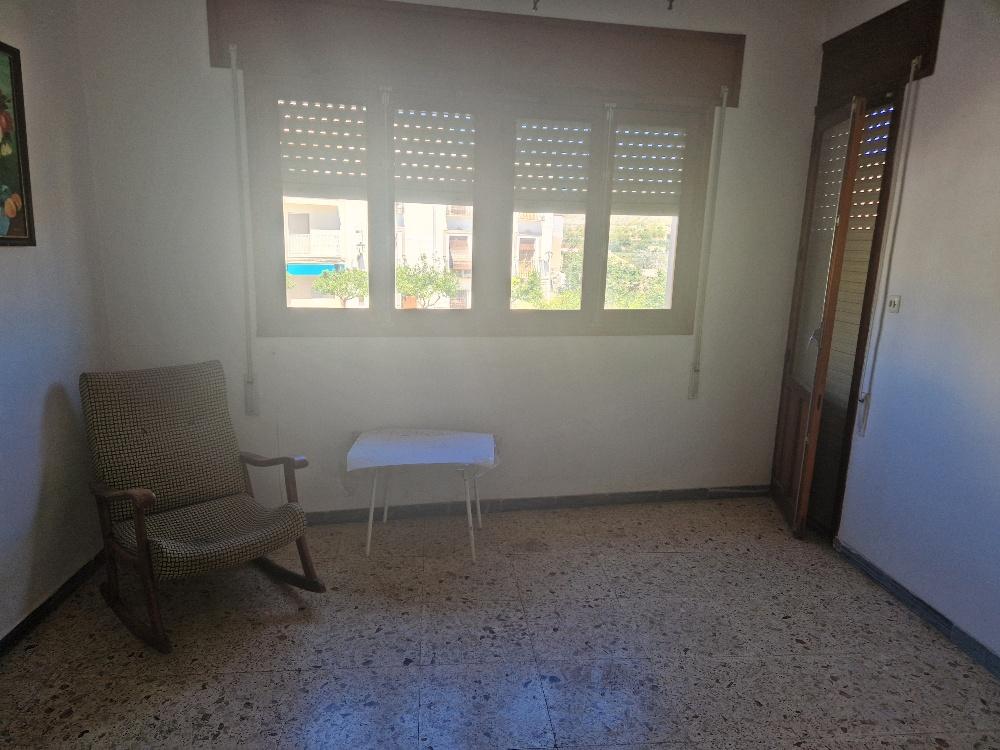 For sale of house in Purchena