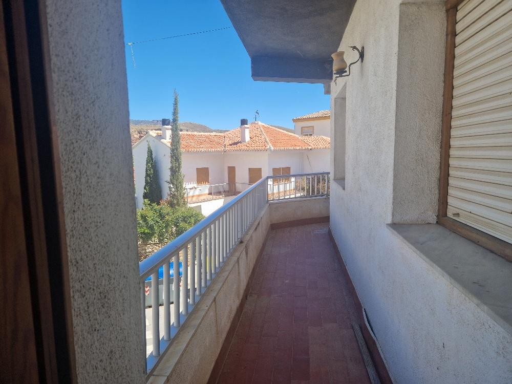 For sale of house in Purchena