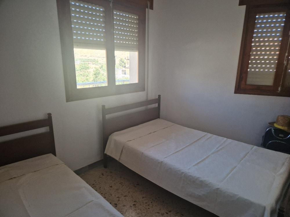 For sale of house in Purchena