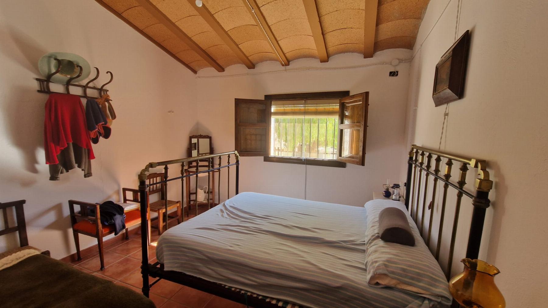 For sale of villa in Somontín