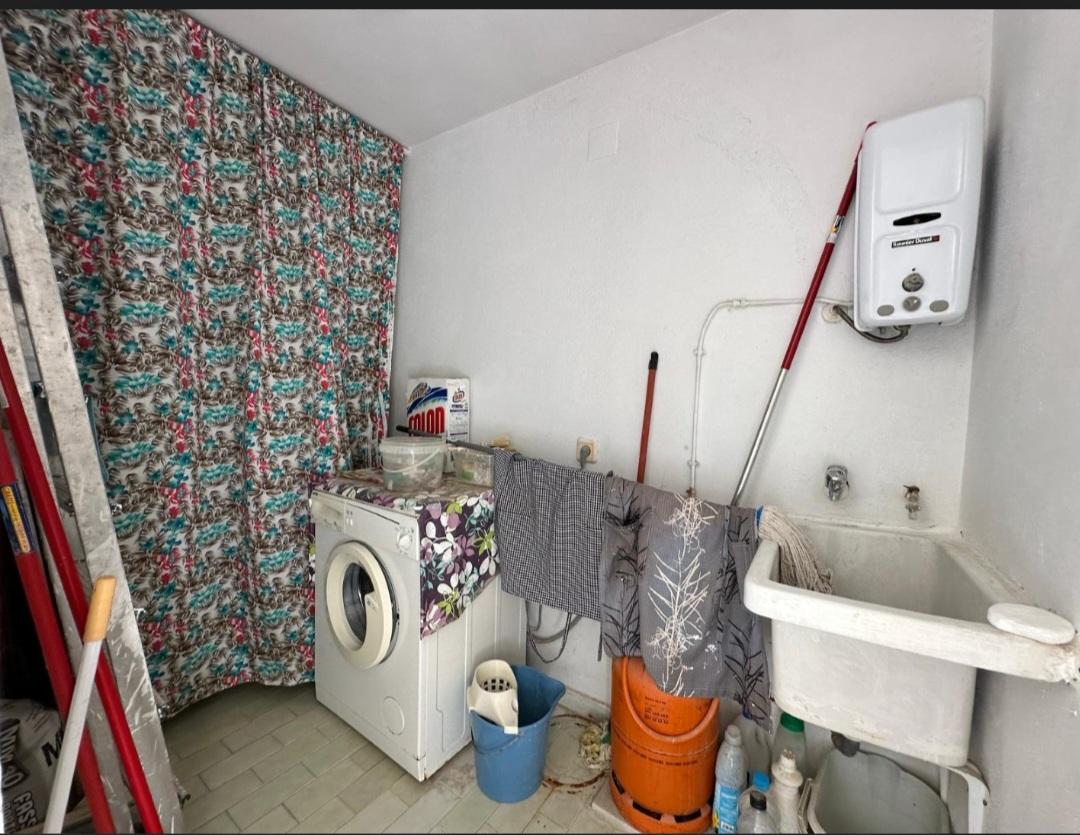 For sale of house in Macael