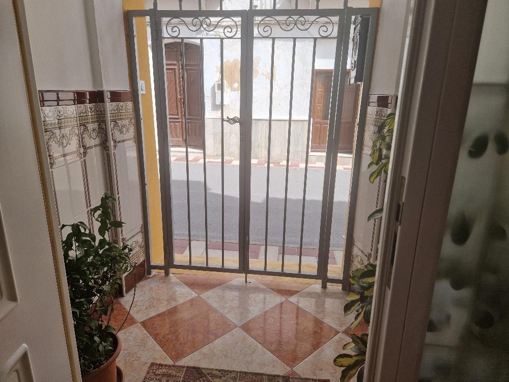 For sale of house in Cantoria