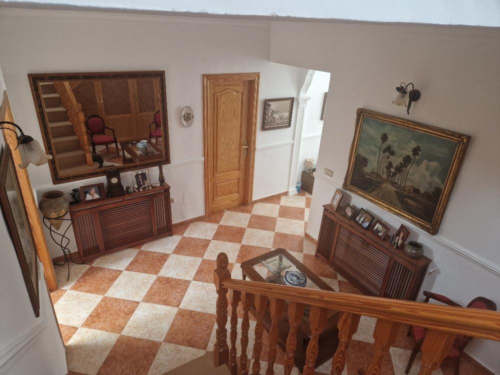 For sale of house in Cantoria