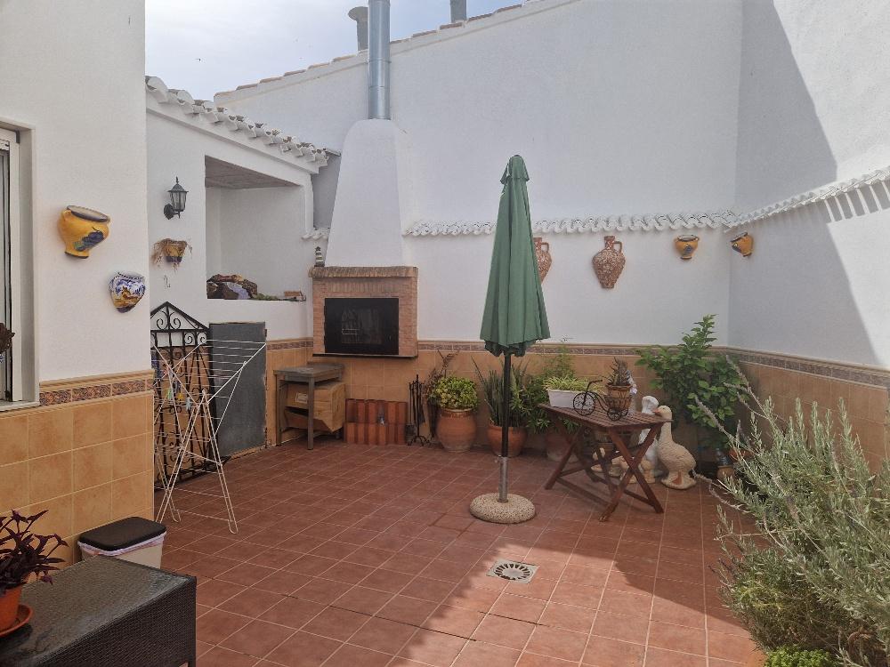 For sale of house in Cantoria