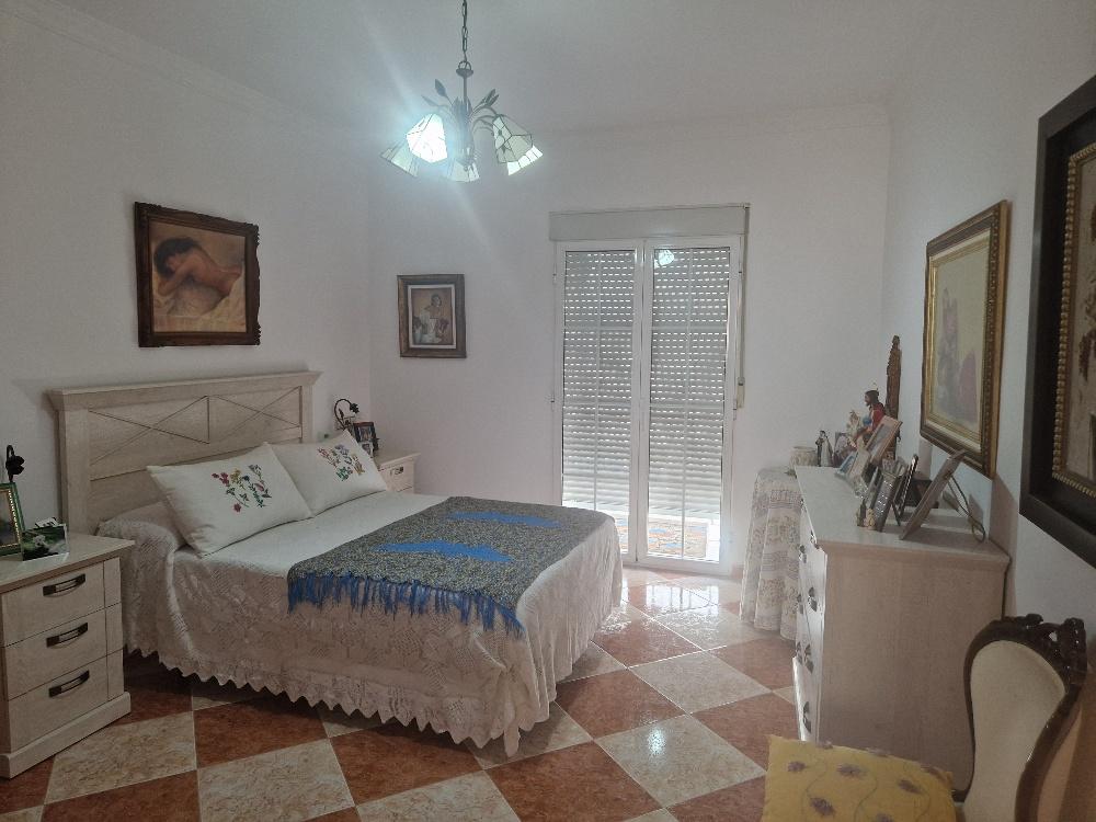 For sale of house in Cantoria