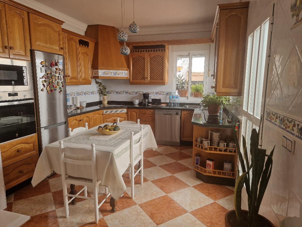 For sale of house in Cantoria