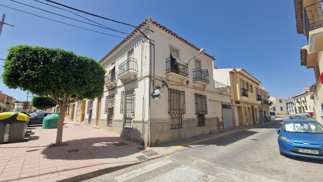 Venta de casa en Albox