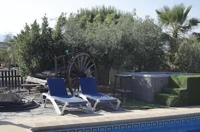For rent of villa in Cantoria