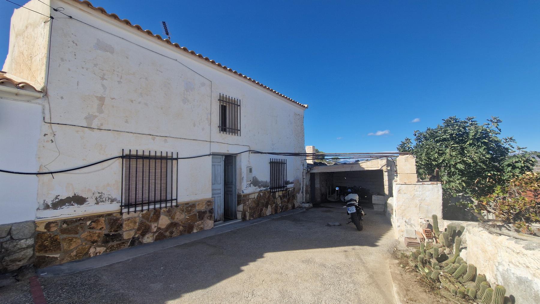 For sale of house in Arboleas