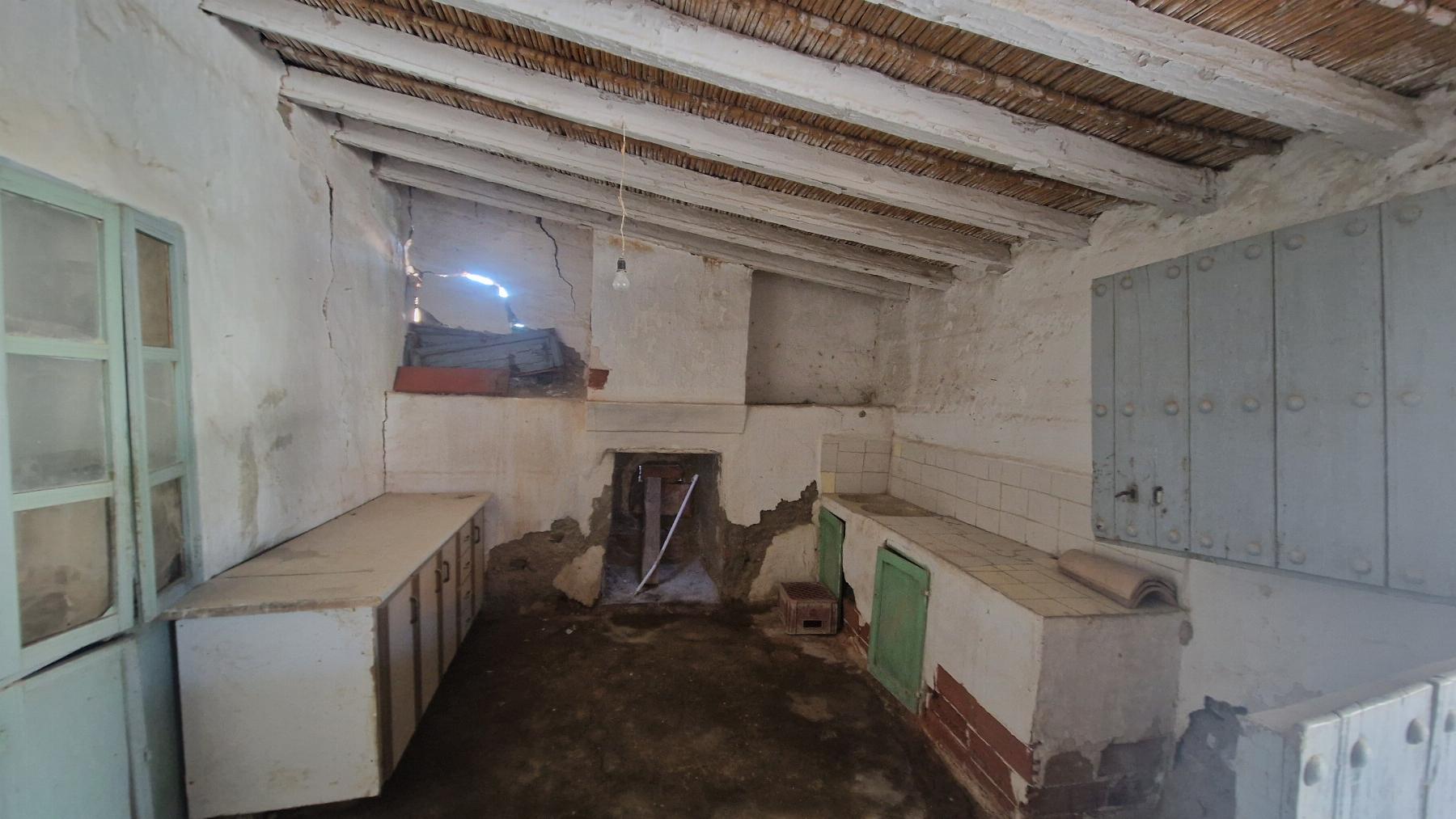 For sale of house in Arboleas