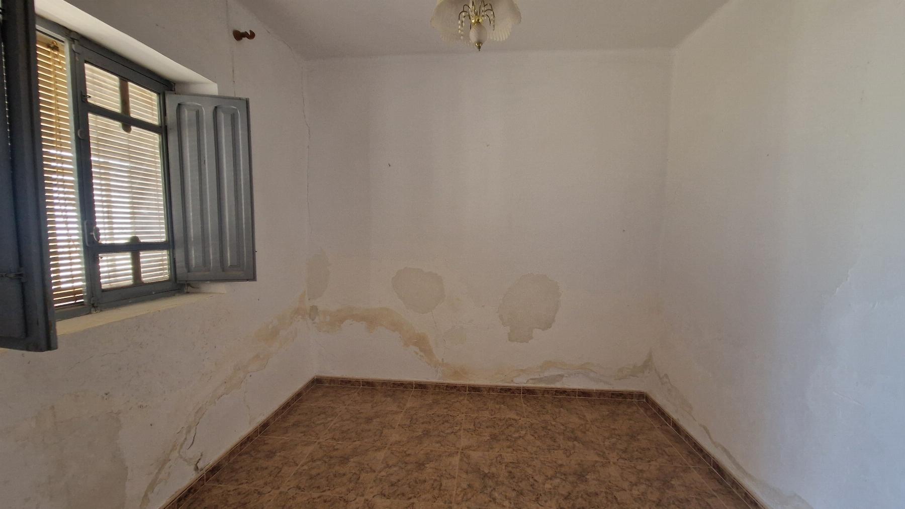 For sale of house in Arboleas