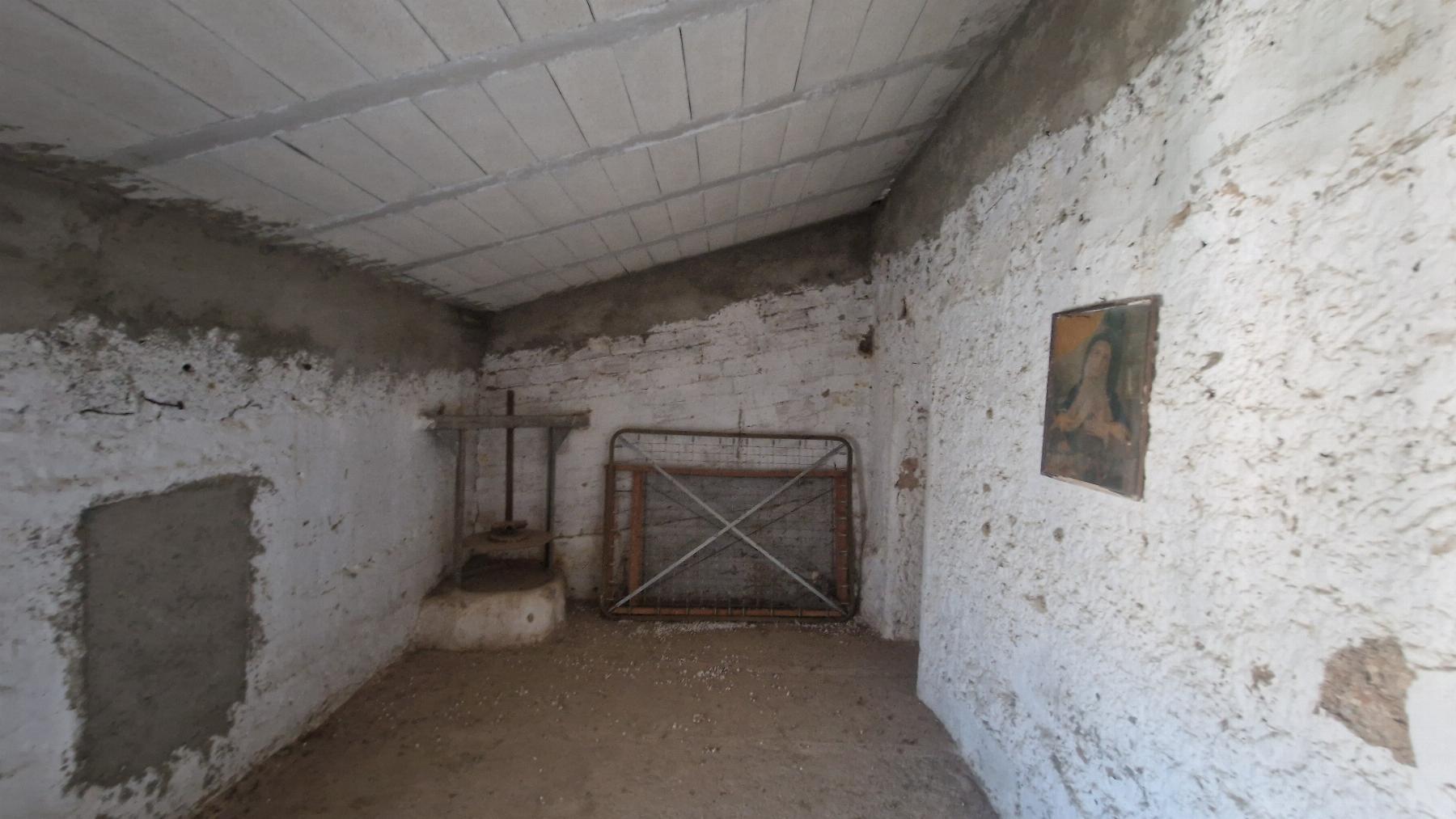 For sale of house in Arboleas