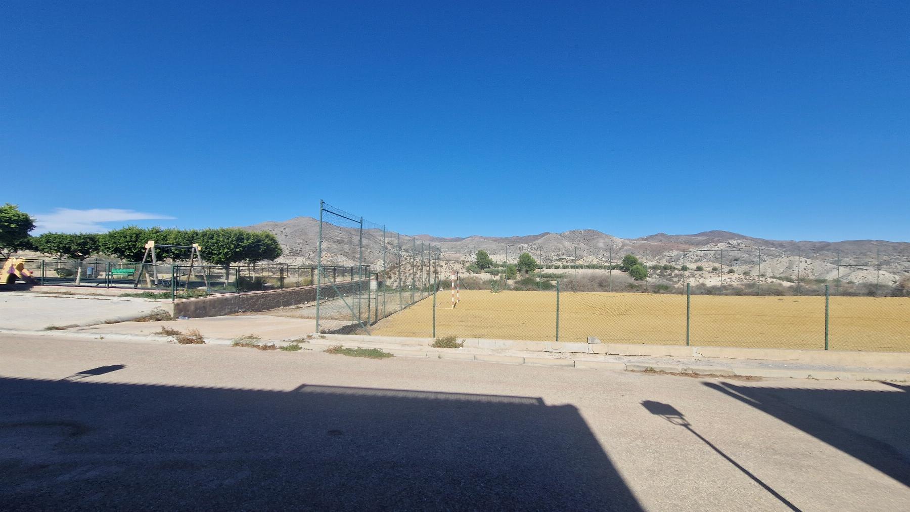 For sale of house in Arboleas