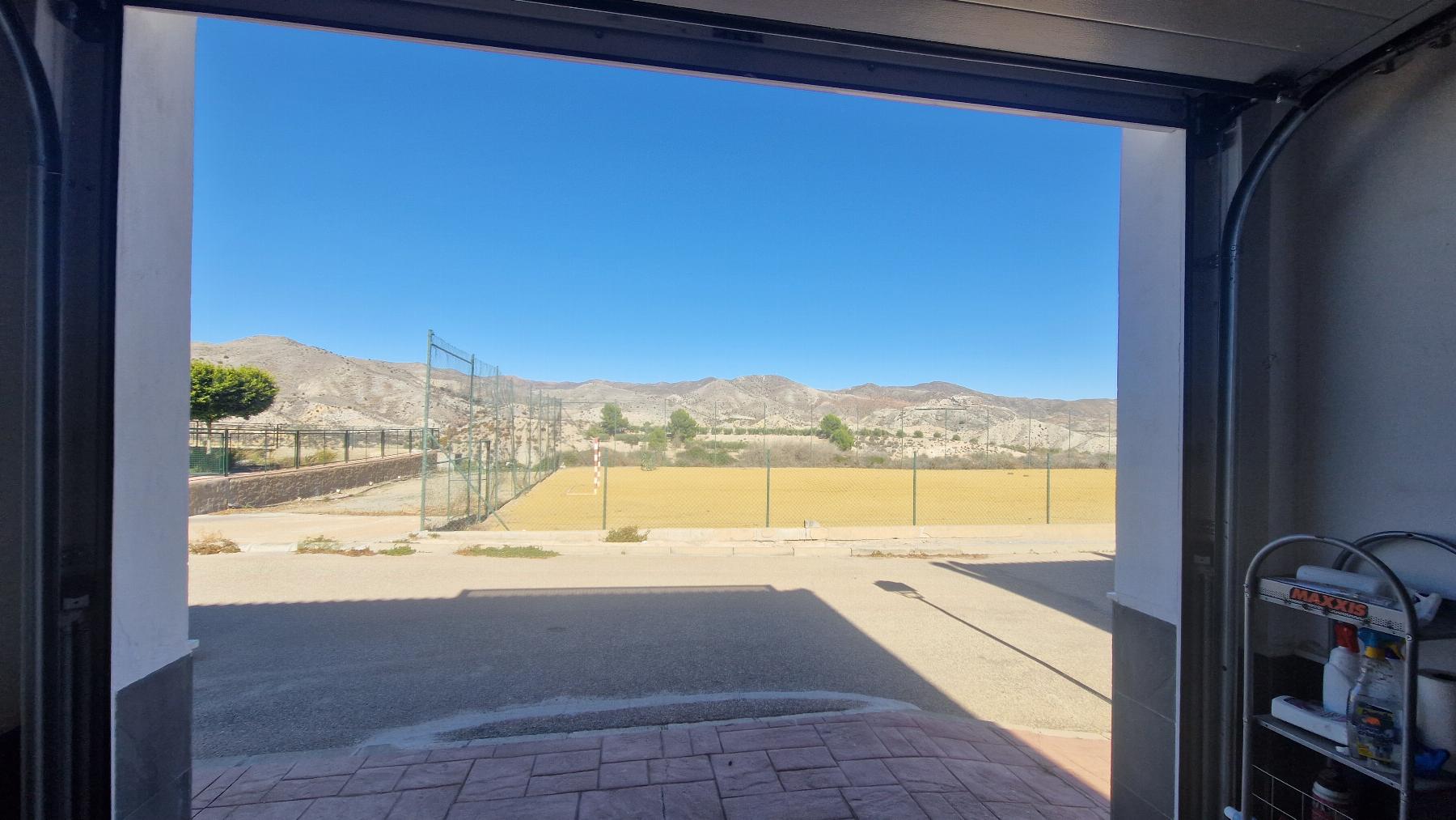 For sale of house in Arboleas
