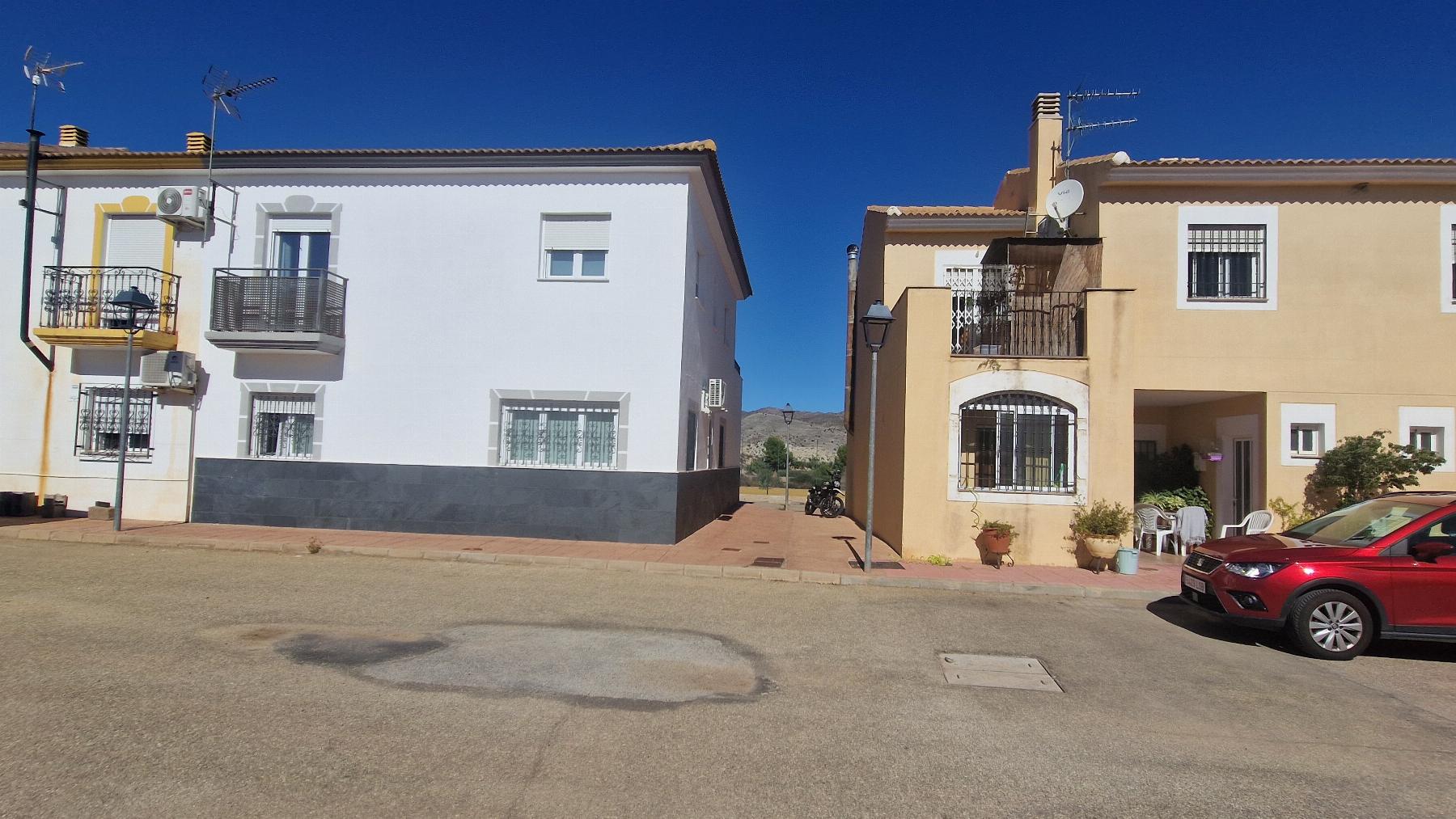 For sale of house in Arboleas