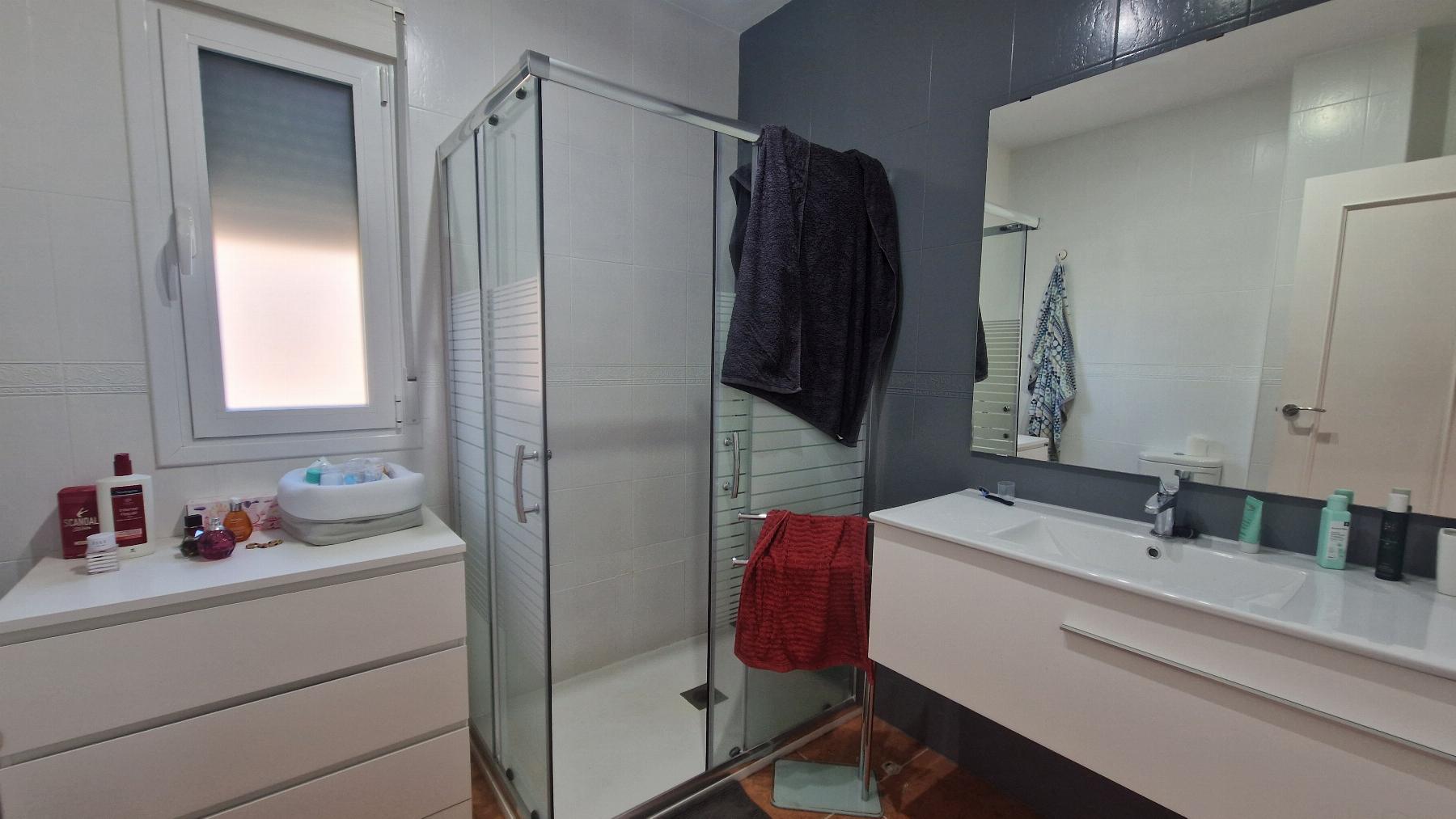 For sale of house in Arboleas