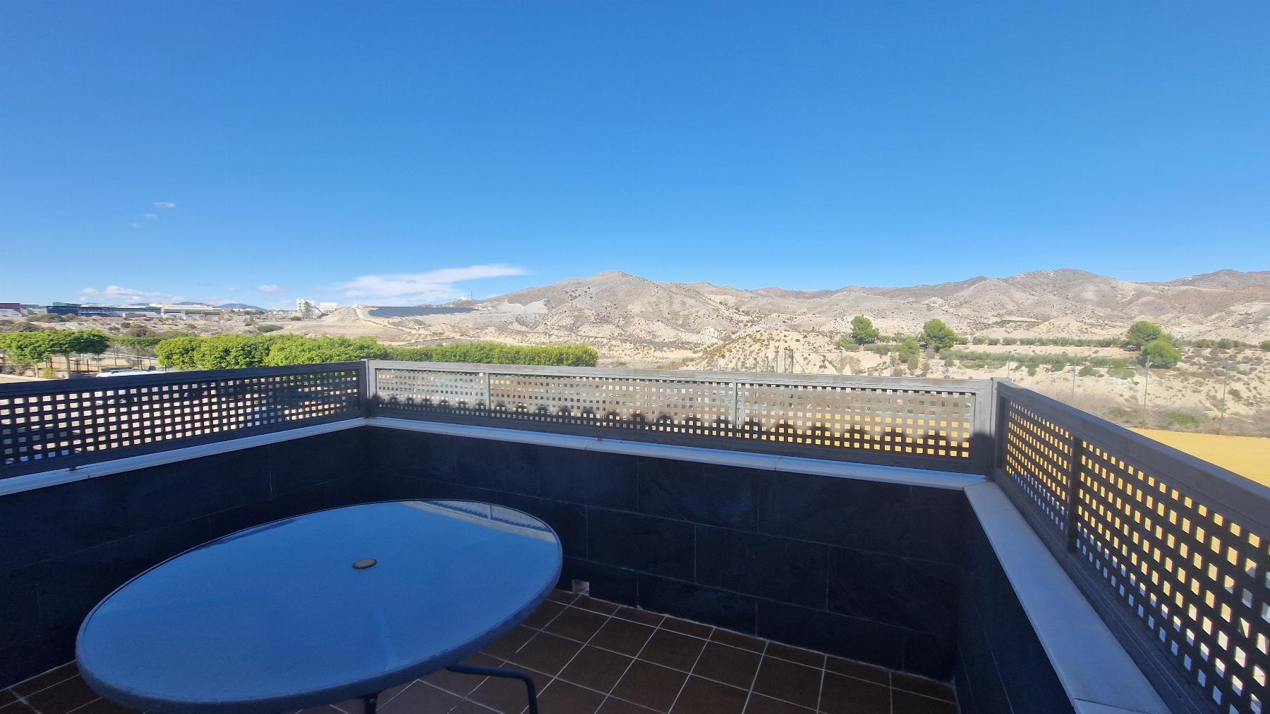 For sale of house in Arboleas