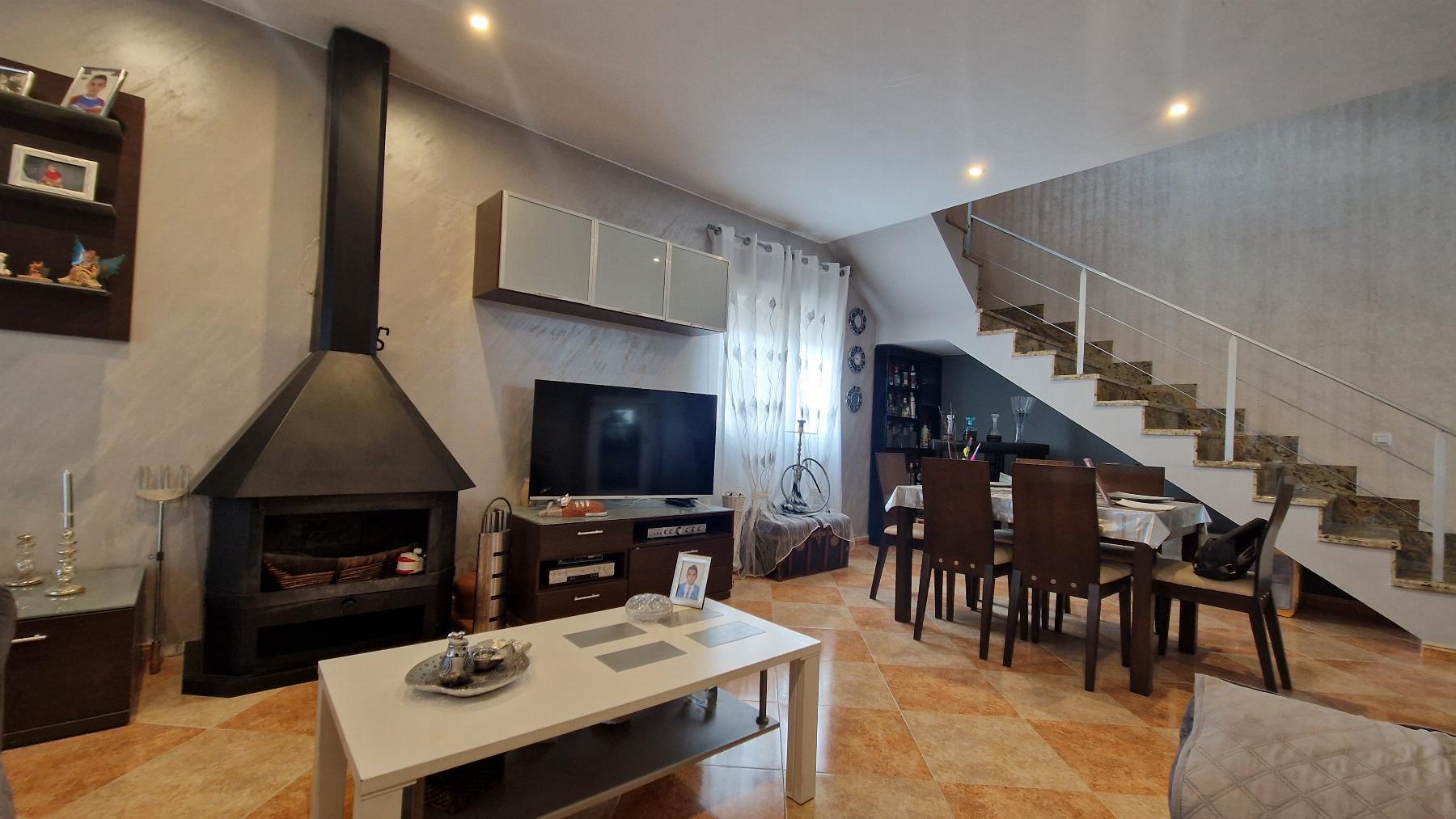 Venta de villa en Arboleas