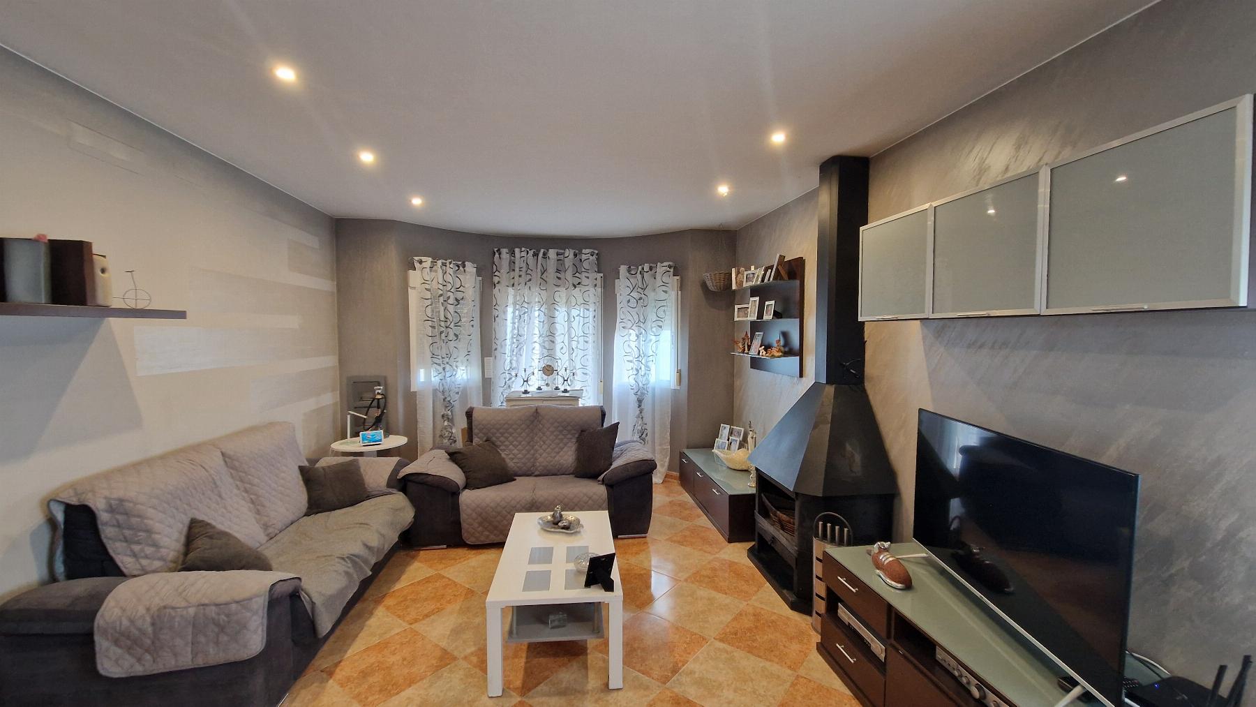 Venta de villa en Arboleas
