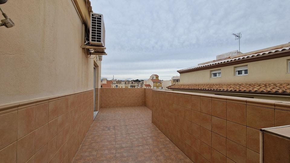 For sale of penthouse in Albox