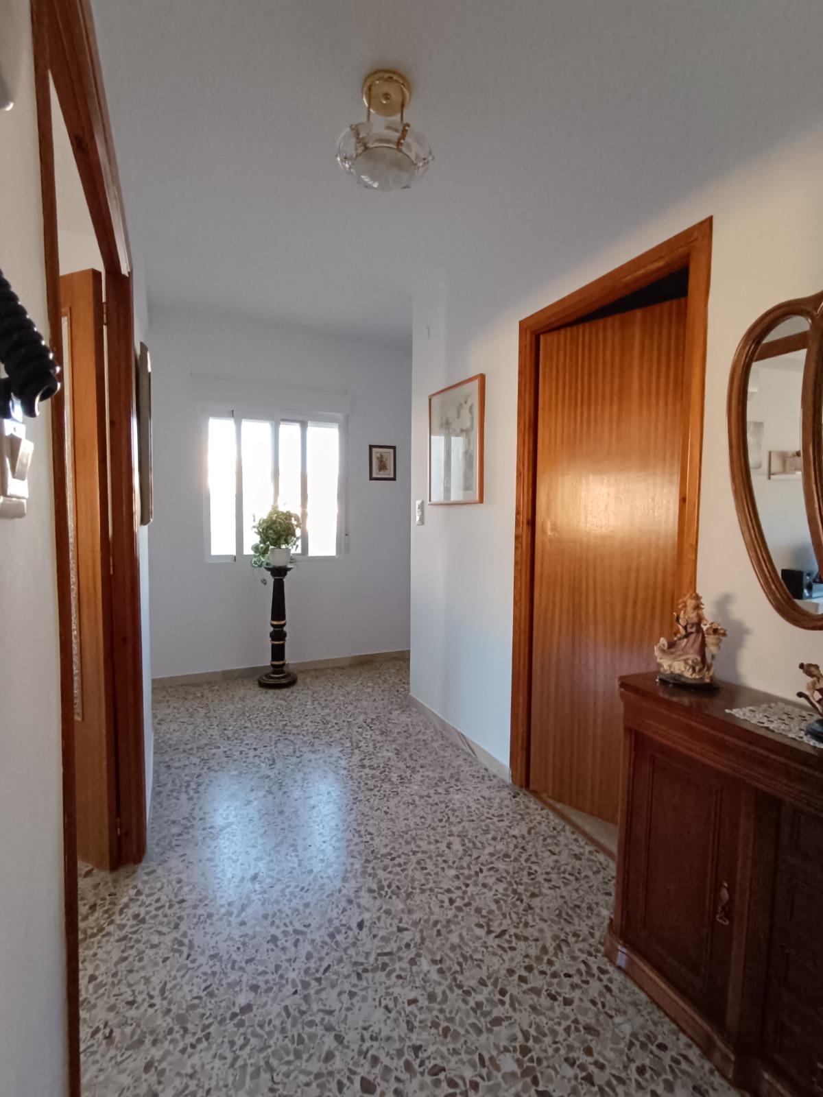 For sale of flat in Purchena