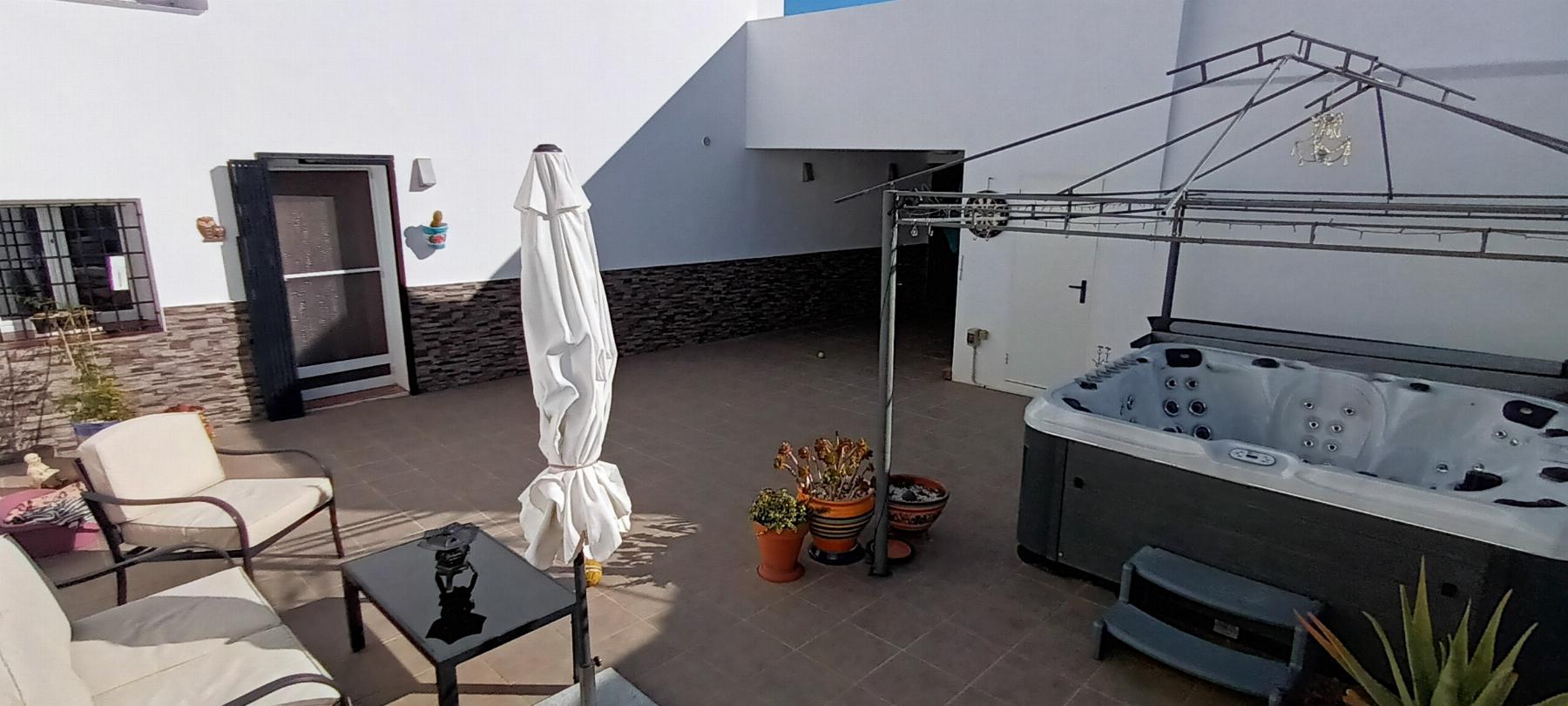 For sale of villa in Albox