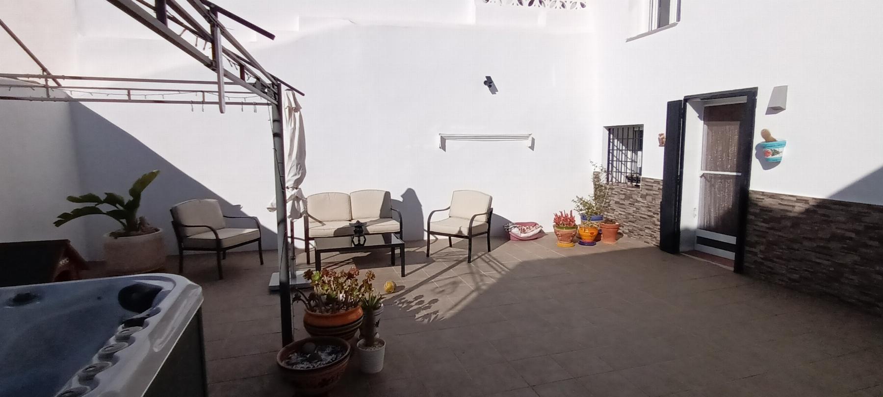 For sale of villa in Albox