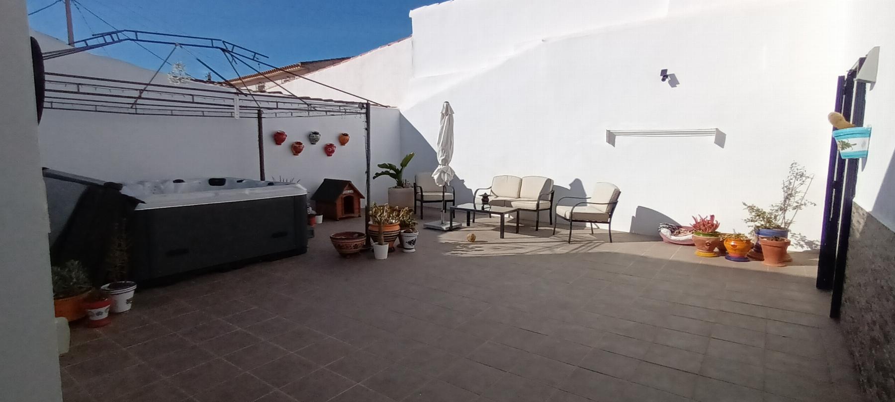 For sale of villa in Albox
