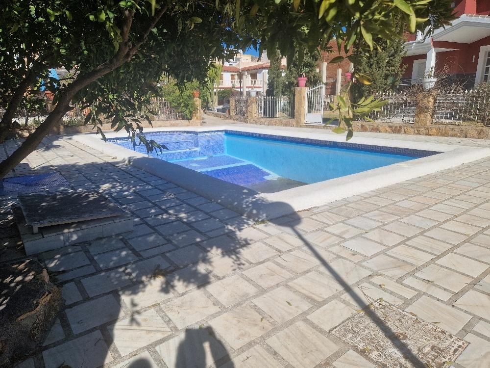 For rent of villa in Cantoria
