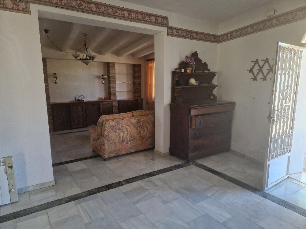 For rent of villa in Cantoria