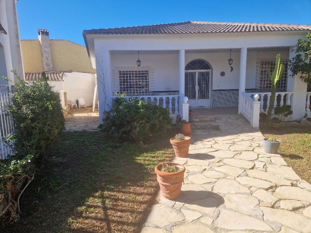 For rent of villa in Cantoria